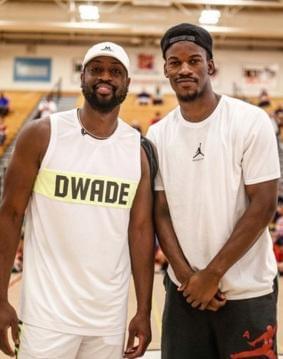 武汉三镇官方：邓涵文将于合同期满后离队（武汉三镇官宣：邓涵文合同到期后将离队）