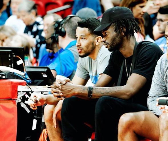 狼队vs曼联前瞻：红魔迎来送分题 客场擒狼可从第12升至第6（狼队对阵曼联前瞻 红魔客场争胜 有望从第12升至第6）