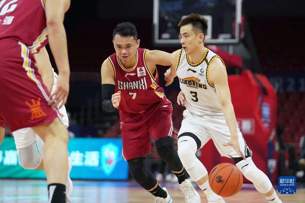 法媒：姆巴佩向巴黎索赔2.4亿欧，巴黎则要求姆巴佩赔偿1.8亿（法媒称姆巴佩向巴黎追讨2.4亿欧元，巴黎反向索赔1.8亿）