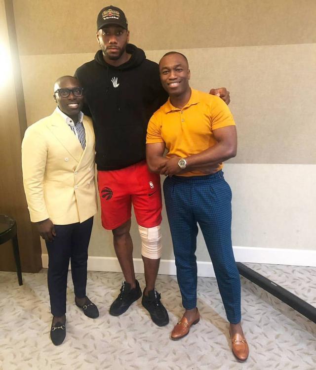 鹈鹕双核发力豪取胜利（鹈鹕双星爆发强势取胜）