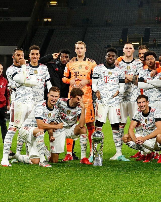 欧冠半场：阿纳别科夫屡送神扑，凯拉特0-0奥林匹亚科斯（欧冠半场：阿纳别科夫高接低挡，凯拉特与奥林匹亚科斯互交白卷）