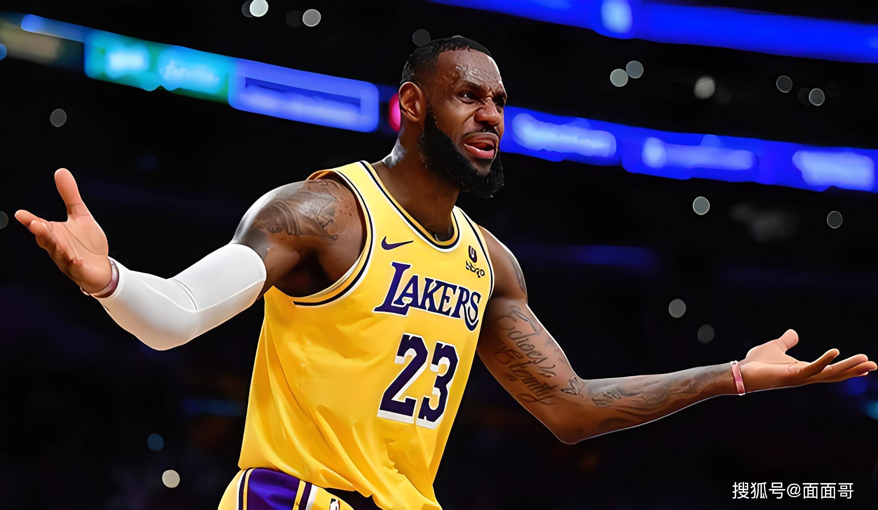 杰伦·布伦森33分率队大胜，助攻数跻身尼克斯队史前18（杰伦·布伦森轰下33分助尼克斯大胜，助攻数跻身队史前18）