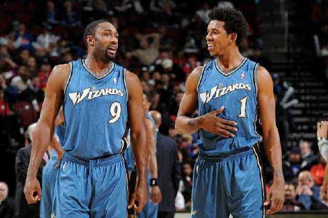 鲁尼：马雷斯卡言论与萨拉赫情况相似，他应该尊重俱乐部老板（鲁尼谈马雷斯卡：言论与萨拉赫相似，应尊重俱乐部老板）