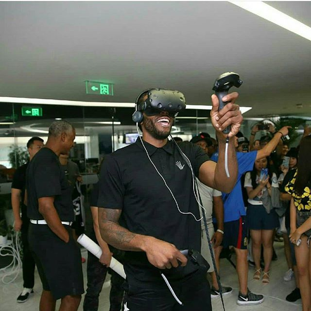 官方：浦项铁人与36岁老将中场奇诚庸续约一年（浦项铁人官宣：36岁中场老将奇诚庸续约一年）